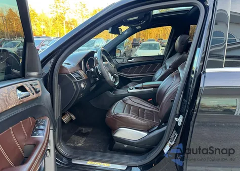 2013 Mercedes-Benz Gl 63 Amg z USA, uszkodzony, nr VIN 4JGDF7EE9DA221900